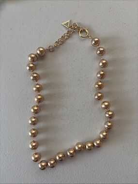 Shiny Gold Bead Necklace
